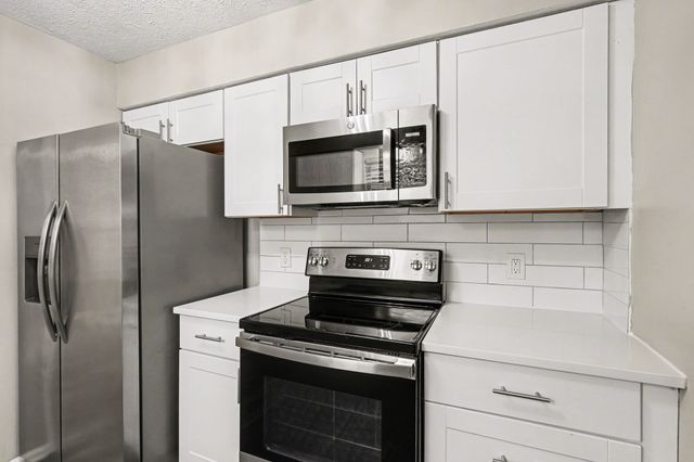 235 Cedarview Dr, Antioch, TN 37013