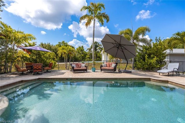 8787 Kodiak LN, St. James City, FL 33956