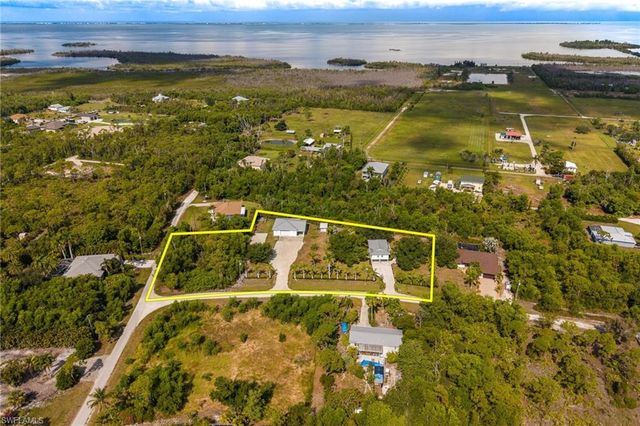 8787 Kodiak LN, St. James City, FL 33956