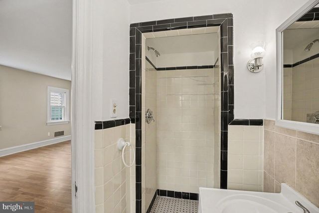 407 BEVERLY BLVD, Upper Darby, PA 19082