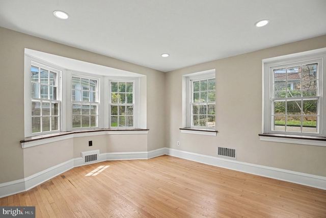 407 BEVERLY BLVD, Upper Darby, PA 19082