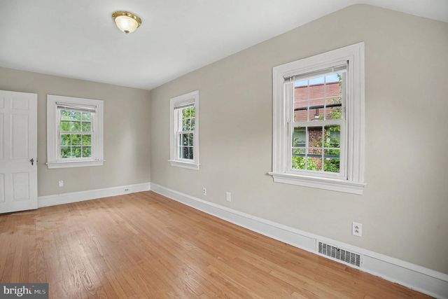 407 BEVERLY BLVD, Upper Darby, PA 19082