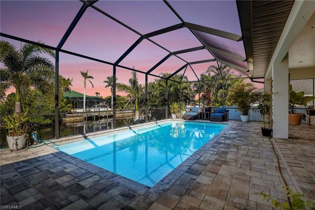 225 SW 42nd TER, Cape Coral, FL 33914