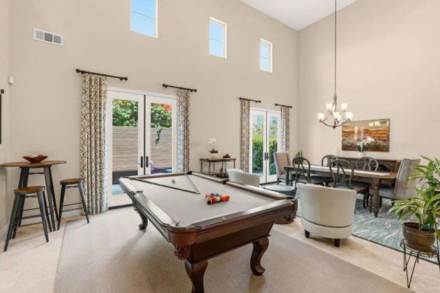 809 Dolphin Circle, Encinitas, CA 92024