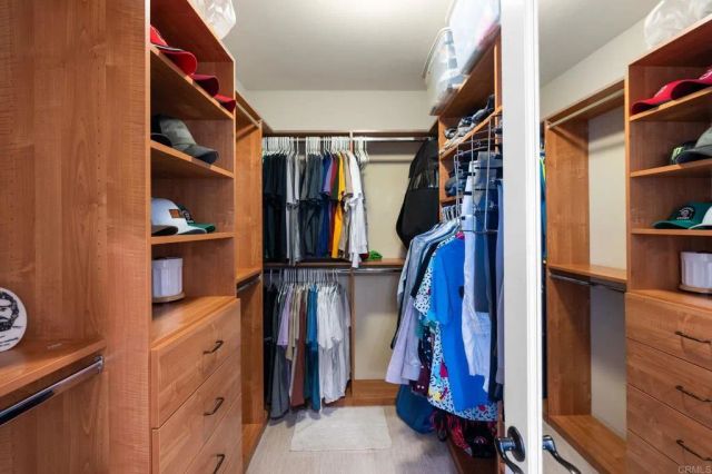 809 Dolphin Circle, Encinitas, CA 92024