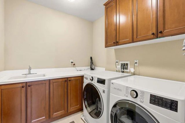 809 Dolphin Circle, Encinitas, CA 92024