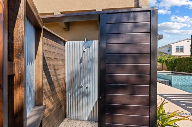 809 Dolphin Circle, Encinitas, CA 92024