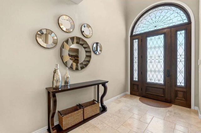 809 Dolphin Circle, Encinitas, CA 92024