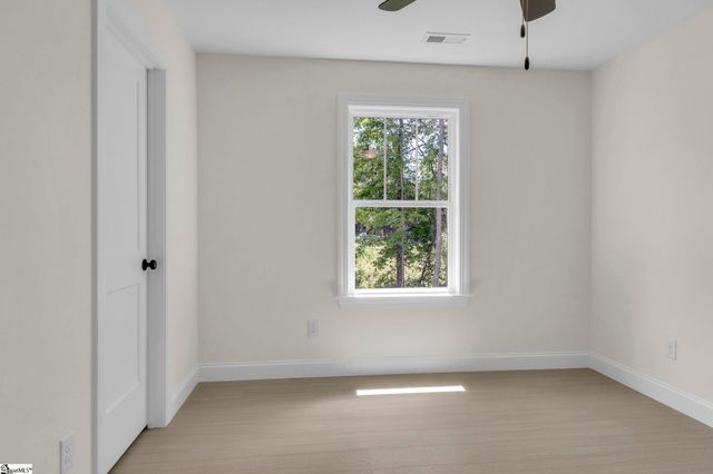 6 Eastwood Court, Taylors, SC 29687