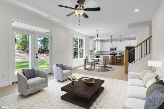 6 Eastwood Court, Taylors, SC 29687