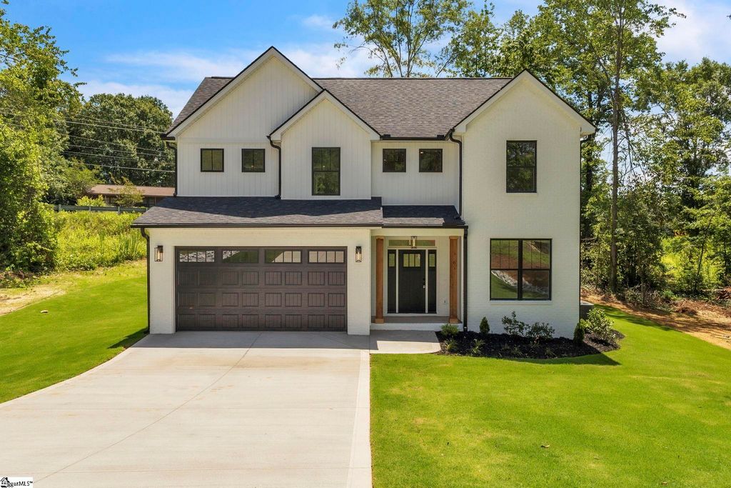 6 Eastwood Court, Taylors, SC 29687