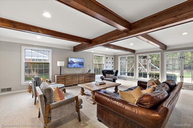 2684 Bradway Boulevard, Bloomfield Hills, MI 48301