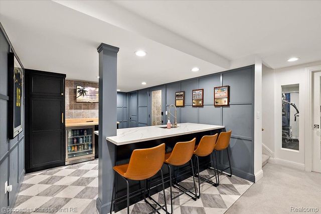 2684 Bradway Boulevard, Bloomfield Hills, MI 48301