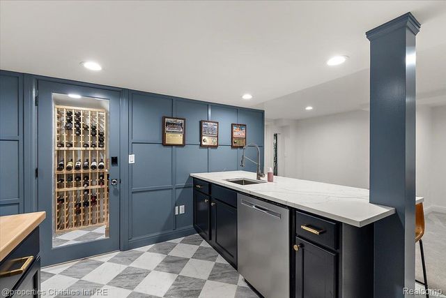 2684 Bradway Boulevard, Bloomfield Hills, MI 48301