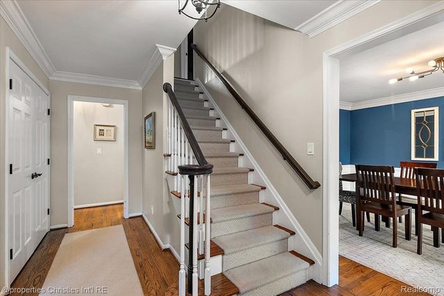 2684 Bradway Boulevard, Bloomfield Hills, MI 48301