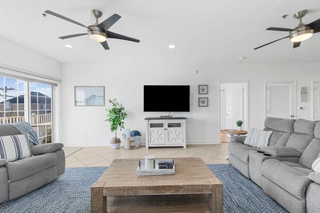 203 53rd Ave N Unit 301, North Myrtle Beach, SC 29582