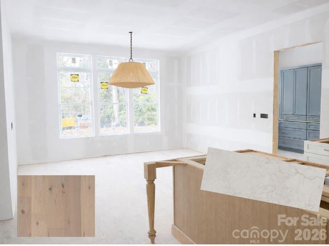 125 Randstone Court, Charlotte, NC 28211