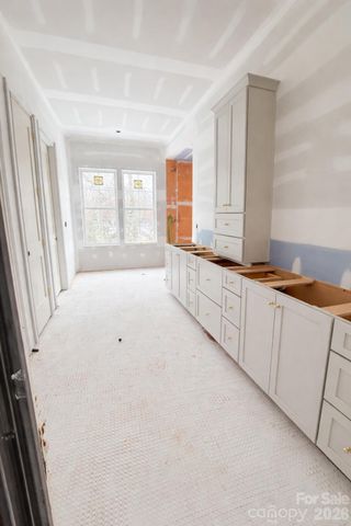 125 Randstone Court, Charlotte, NC 28211