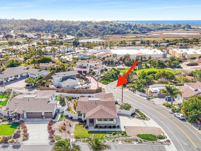 1858 Avocado Rd, Oceanside, CA 92054