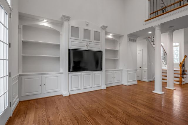 1056 High Point Drive, Nicholasville, KY 40356