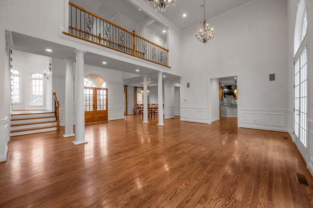 1056 High Point Drive, Nicholasville, KY 40356