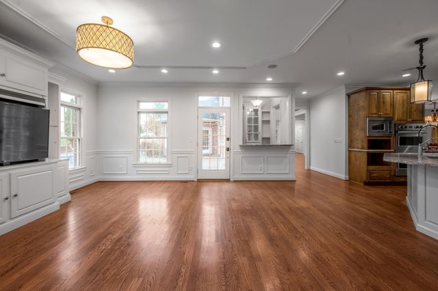 1056 High Point Drive, Nicholasville, KY 40356