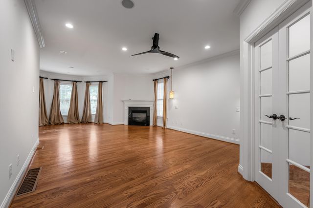 1056 High Point Drive, Nicholasville, KY 40356