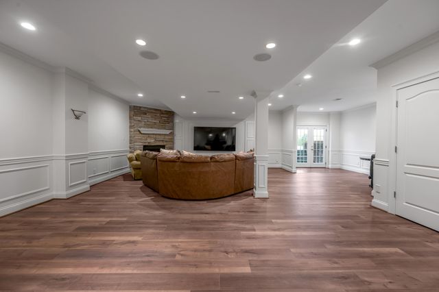 1056 High Point Drive, Nicholasville, KY 40356