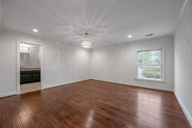 1056 High Point Drive, Nicholasville, KY 40356