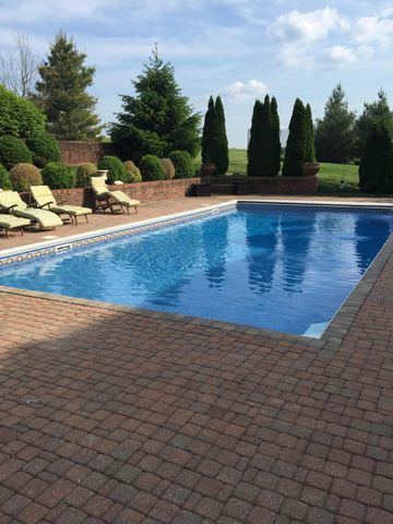 1056 High Point Drive, Nicholasville, KY 40356