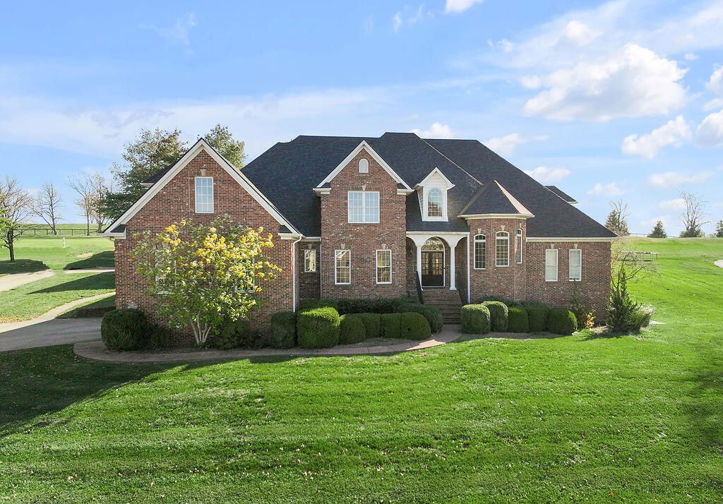 1056 High Point Drive, Nicholasville, KY 40356