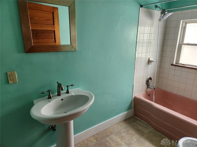 267 Indiana Avenue, Dayton, OH 45410