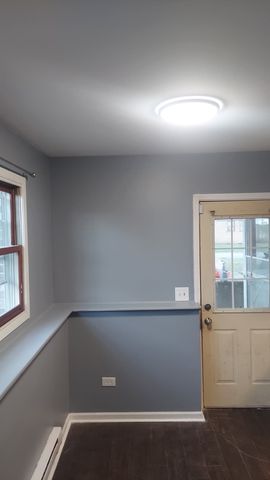 3303 Colgate Avenue 3303, Zion, IL 60099