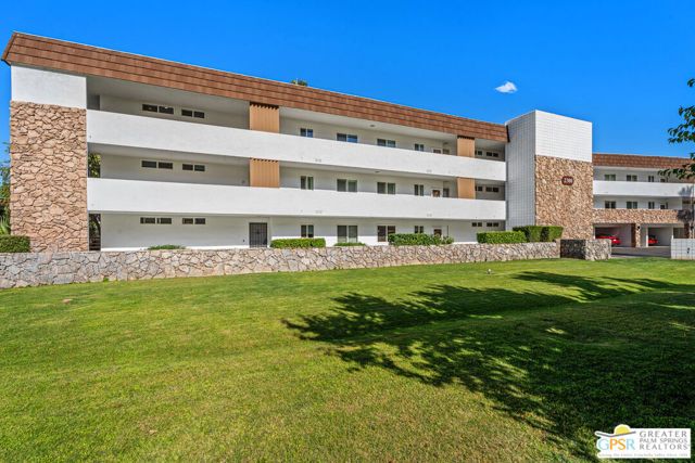 2300 S Palm Canyon Drive 31, Palm Springs, CA 92264