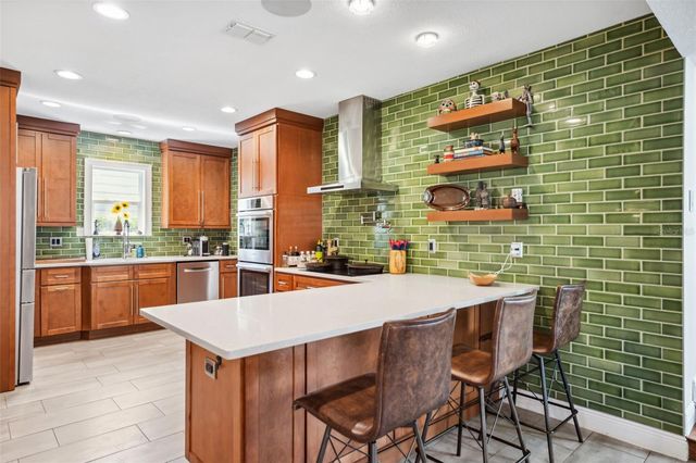 1120 43RD AVENUE N, St Petersburg, FL 33703