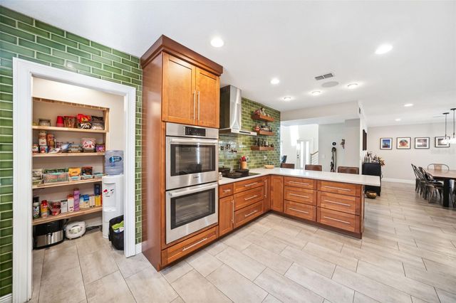 1120 43RD AVENUE N, St Petersburg, FL 33703