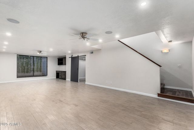 8648 S KENWOOD Lane, Tempe, AZ 85284