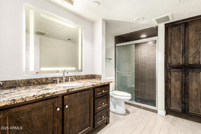 8648 S KENWOOD Lane, Tempe, AZ 85284