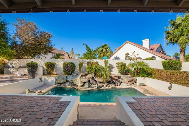 8648 S KENWOOD Lane, Tempe, AZ 85284