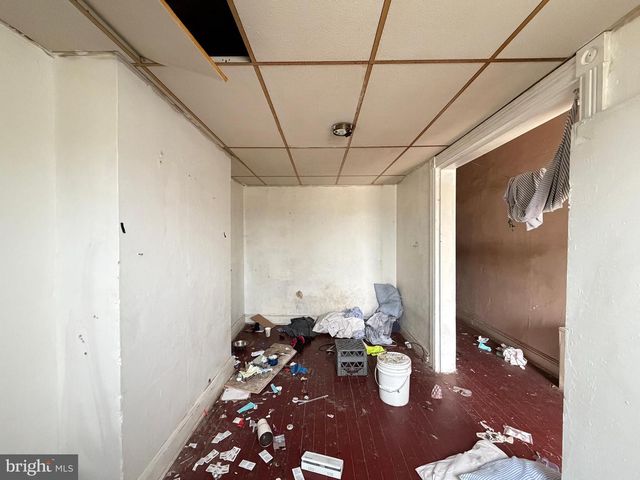 2400 E LAFAYETTE AVE, Baltimore, MD 21213