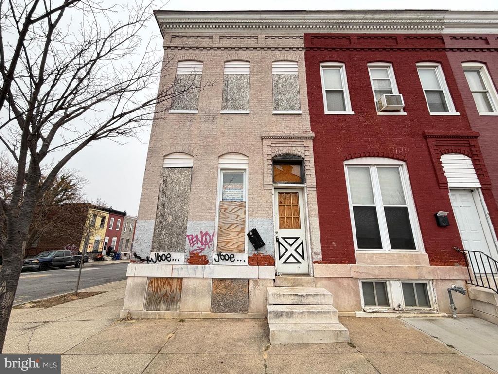 2400 E LAFAYETTE AVE, Baltimore, MD 21213