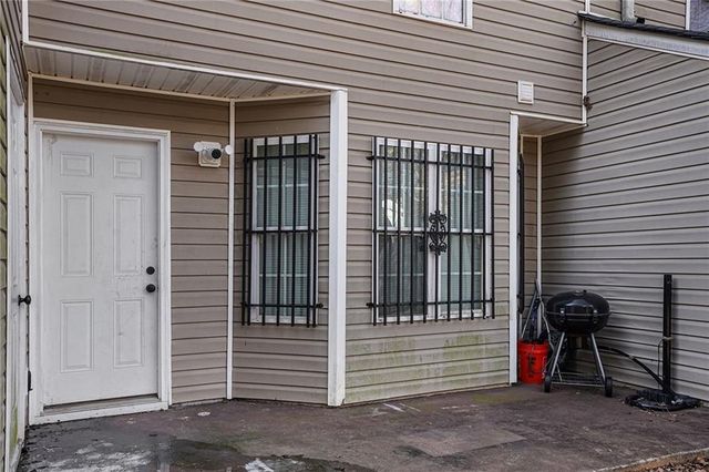 1942 Grove Way, Hampton, GA 30228