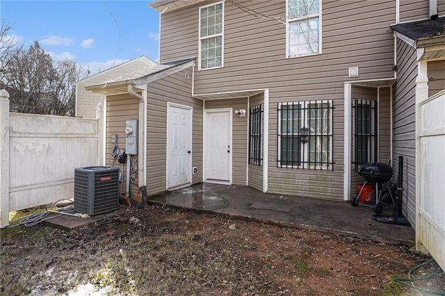 1942 Grove Way, Hampton, GA 30228