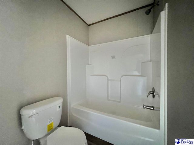 2006 Warren's Loop, Marion, SC 29571