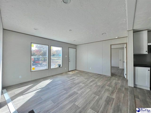 2006 Warren's Loop, Marion, SC 29571