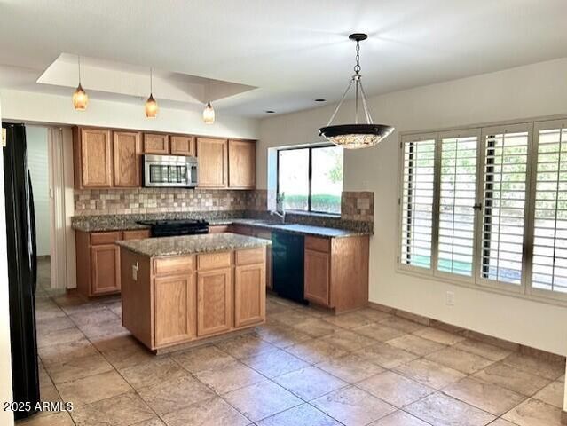 9118 E DAVENPORT Drive, Scottsdale, AZ 85260