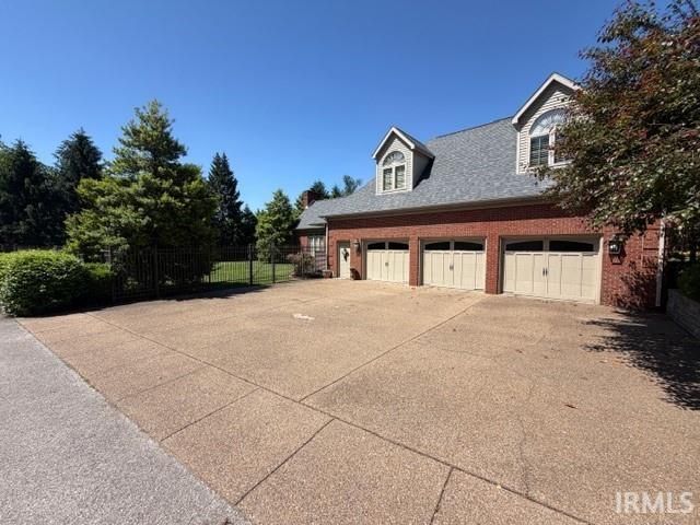 5421 Winthrop Court, Evansville, IN 47715