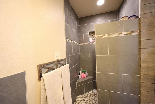 15 Daytona Drive, Cabot, AR 72023