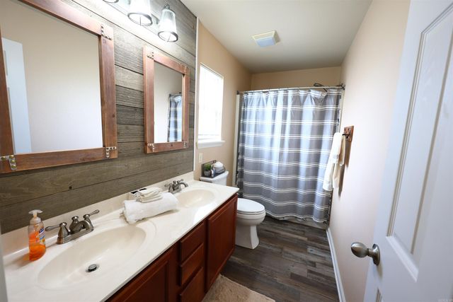 15 Daytona Drive, Cabot, AR 72023