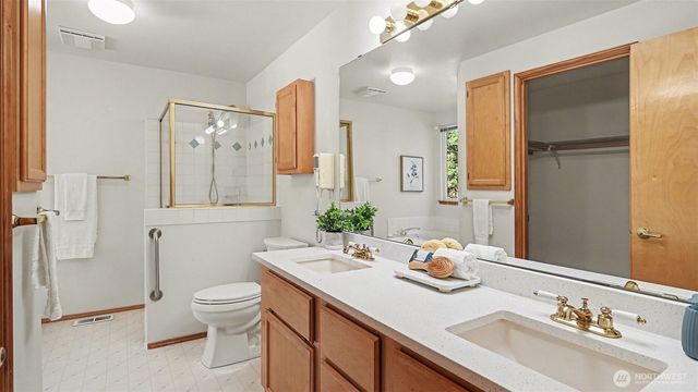 3519 48th Street Court, Gig Harbor, WA 98335